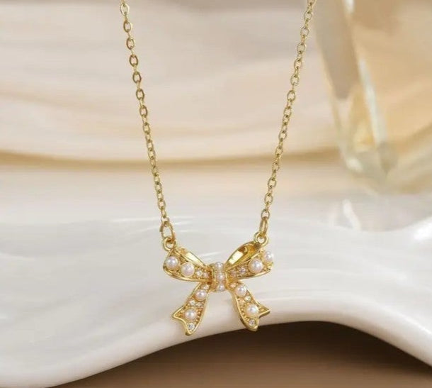 18k Tarnish Free Bow Necklace