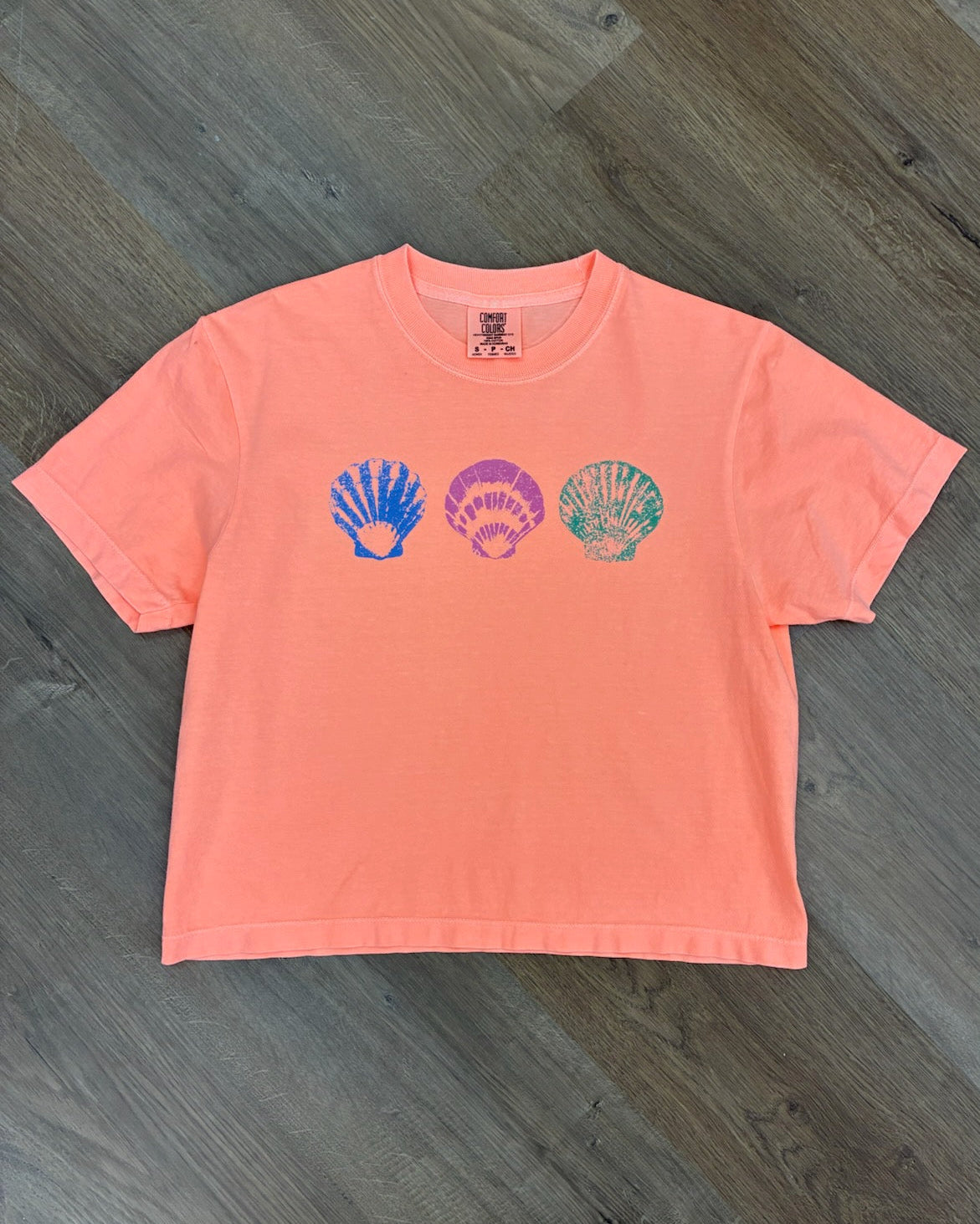 3 Shell Crop Tee