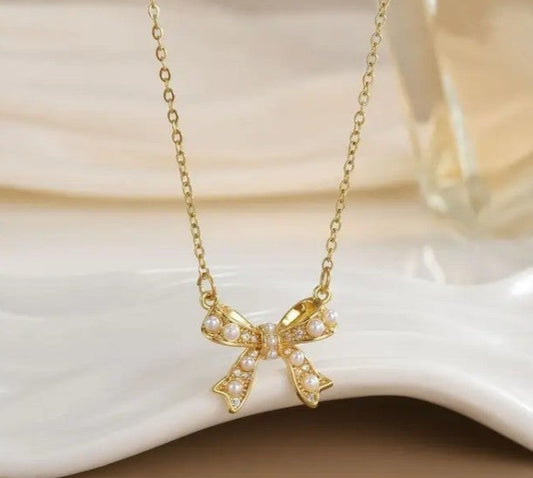 18k Tarnish Free Bow Necklace