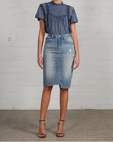 Raw Hem Stretch Denim Skirt